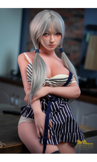 Irontech Hybrid Sex Doll Miyuki - Silikonkopf und TPE-Körper 154 cm