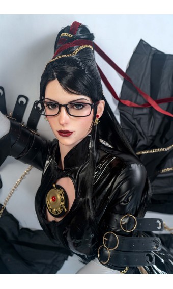 Game Lady Voll-Silikon Bayonetta Sex Doll 170CM B-Cup